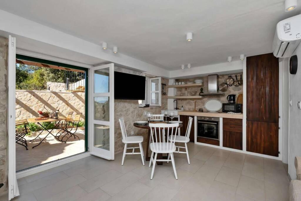 Holiday Home Marijana Zaostrog Exterior photo